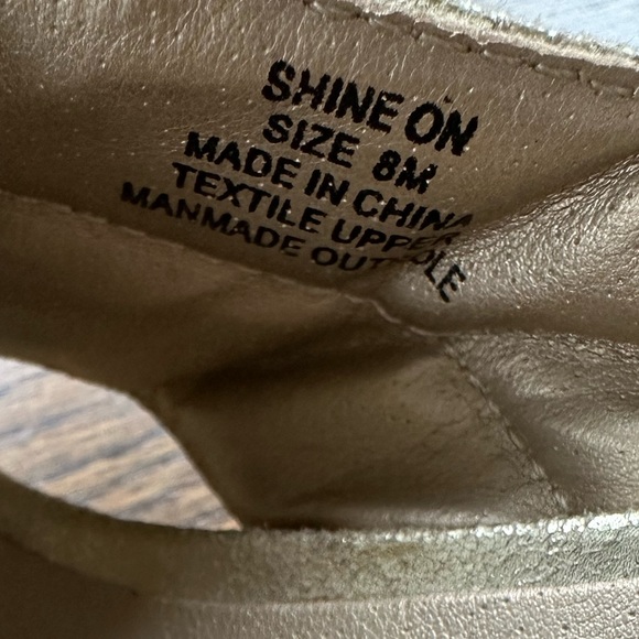 Amuse Society x Matisse gold sandals size 8 - Picture 5 of 5